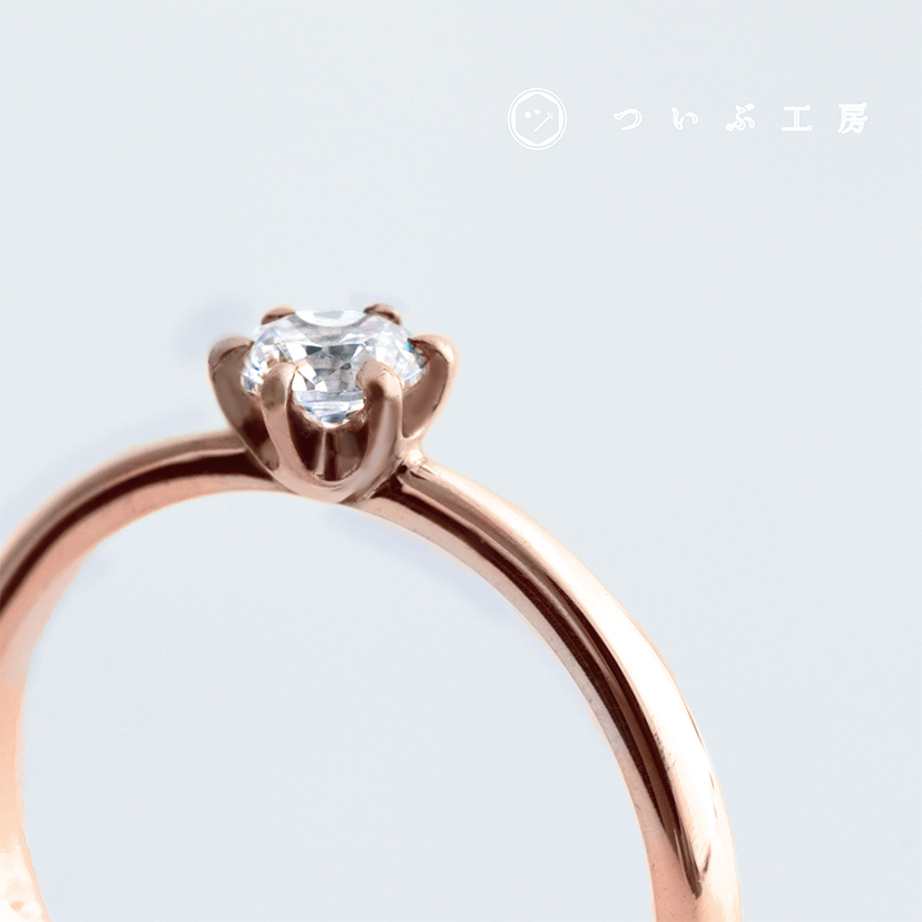 上品さとかわいらしさを持つ婚約指輪