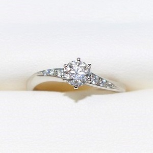 婚約指輪（エンゲージリング）のデザイン