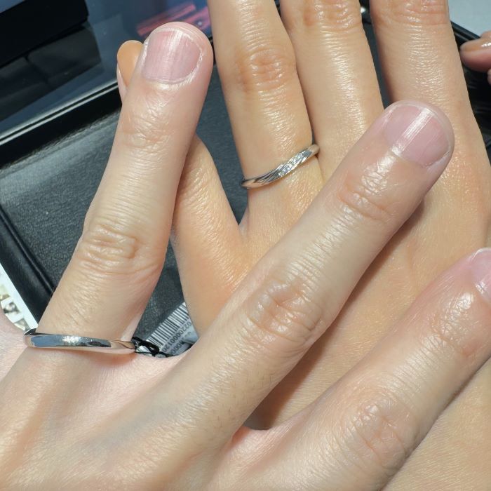 エクセルコ ダイヤモンド 名古屋本店_試着写真（結婚指輪・婚約指輪）