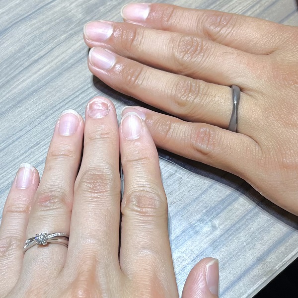 ビジュピコ 熊本店_試着写真（結婚指輪・婚約指輪）