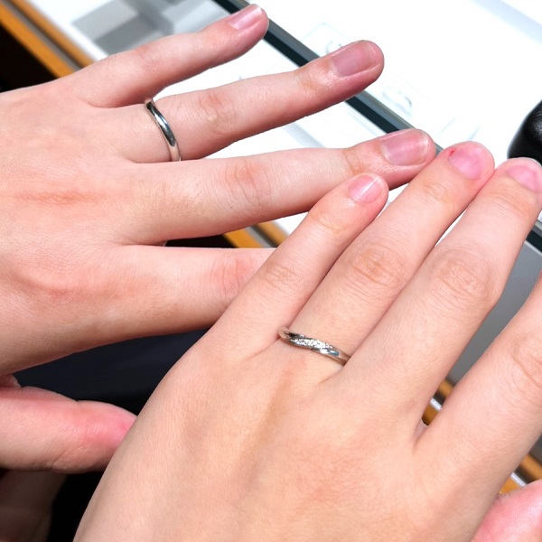 エクセルコ ダイヤモンド 仙台店_試着写真（結婚指輪・婚約指輪）