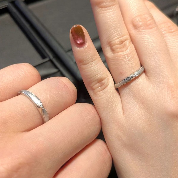 エクセルコ ダイヤモンド 東京本店_試着写真（結婚指輪・婚約指輪）