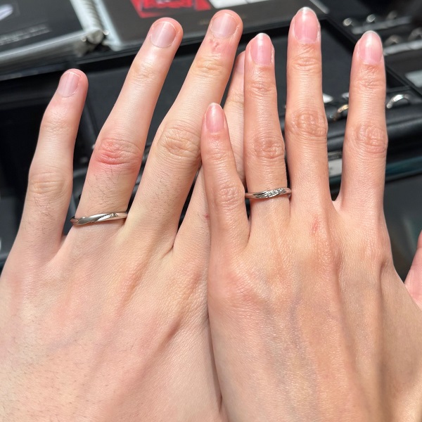 エクセルコ ダイヤモンド 青山店_試着写真（結婚指輪・婚約指輪）