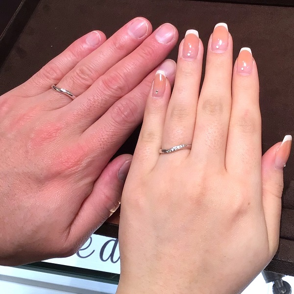 ビジュピコ 大阪店_試着写真（結婚指輪・婚約指輪）