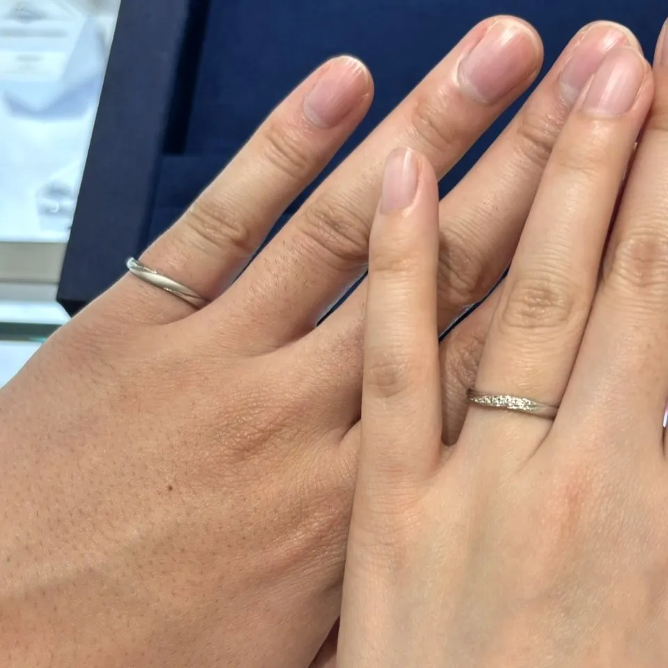 ビジュピコ 札幌店_試着写真（結婚指輪・婚約指輪）