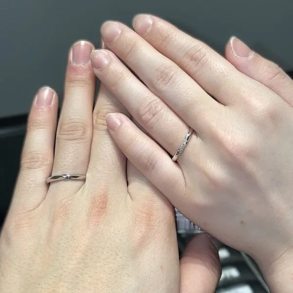 エクセルコ ダイヤモンド 立川店_試着写真（結婚指輪・婚約指輪）