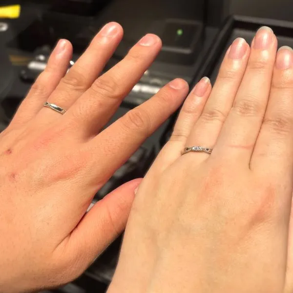 エクセルコ ダイヤモンド 名古屋ユニモール店_試着写真（結婚指輪・婚約指輪）