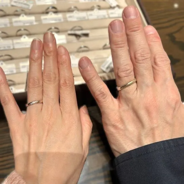 エクセルコ ダイヤモンド 名古屋本店_試着写真（結婚指輪・婚約指輪）