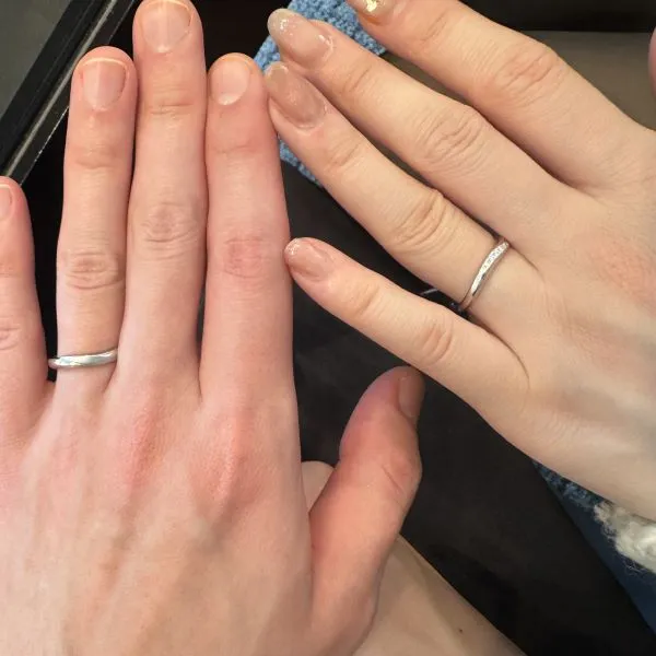 エクセルコ ダイヤモンド 東京本店_試着写真（結婚指輪・婚約指輪）