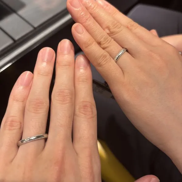 エクセルコ ダイヤモンド 東京本店_結婚指輪・婚約指輪試着写真