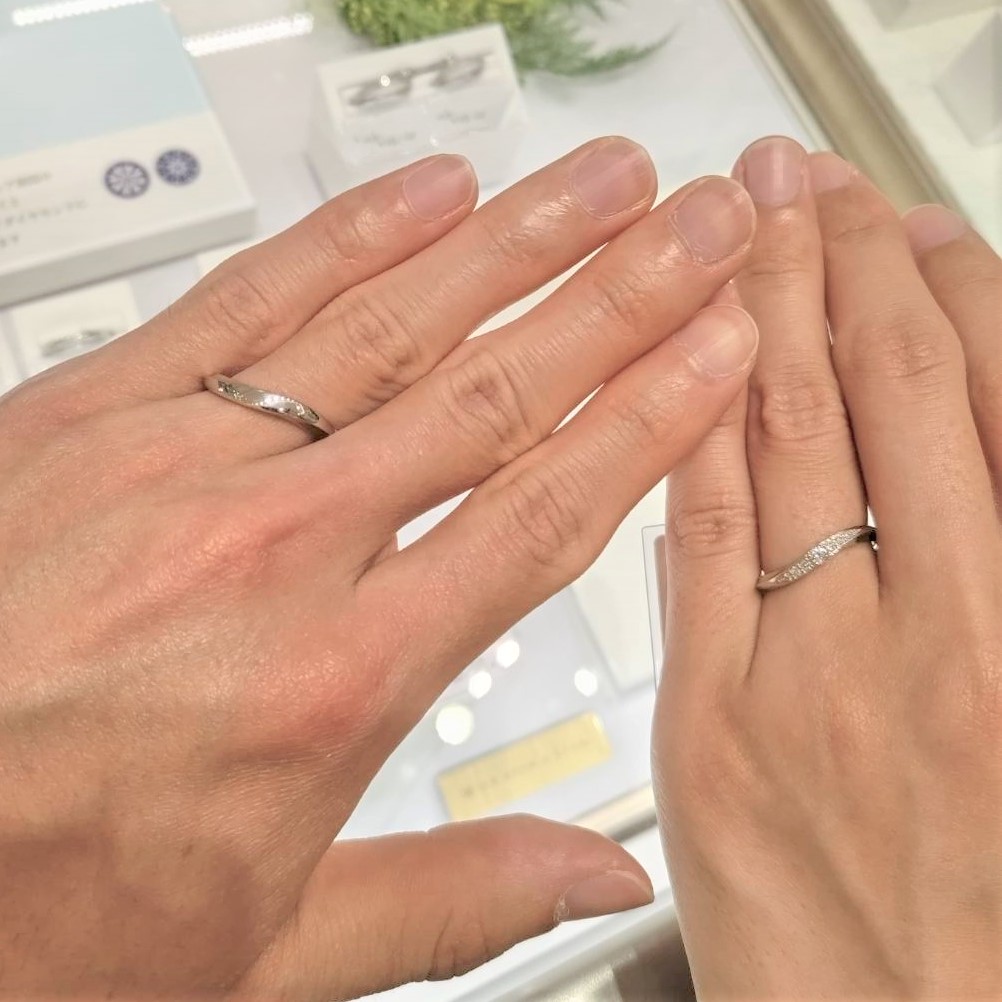 フェスタリアボヤージュ ラゾーナ川崎プラザ店_試着写真(結婚指輪・婚約指輪)